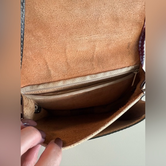 Vera Pelle Vintage Leather Small Crossbody Purse - Picture 10 of 14